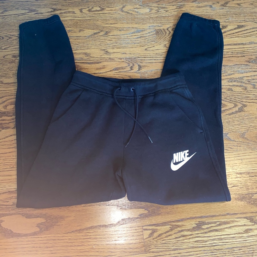 Nike Sweatpants